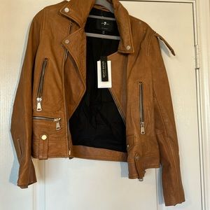 Beautiful 7 for all mankind leather jacket.